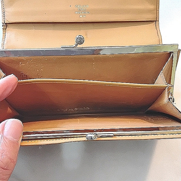 Celine Triomphe Long Wallet Vintage GUC - Picture 13 of 17